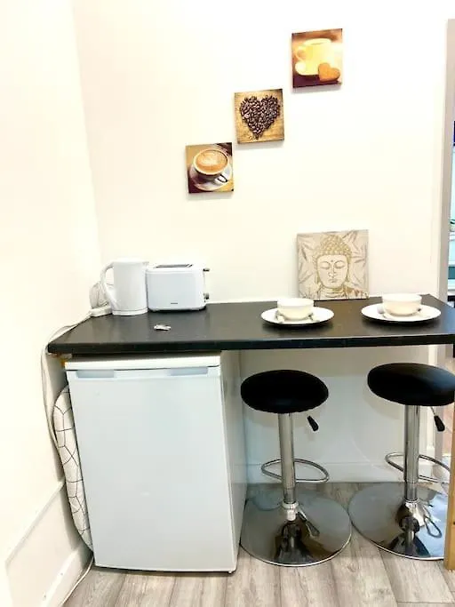 Apartment Brilliant One Bedroom Flat In London United Kingdom