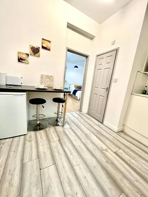 Brilliant One Bedroom Flat In London Apartment