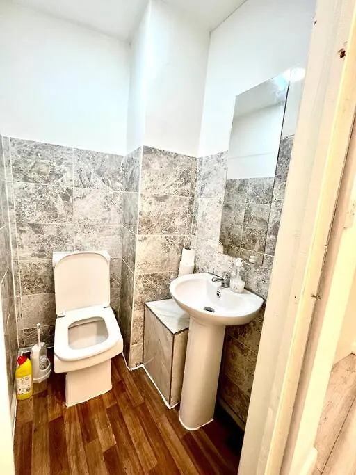Brilliant One Bedroom Flat In London Apartment